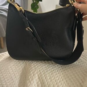 coach shoulder bag medium size gold accent